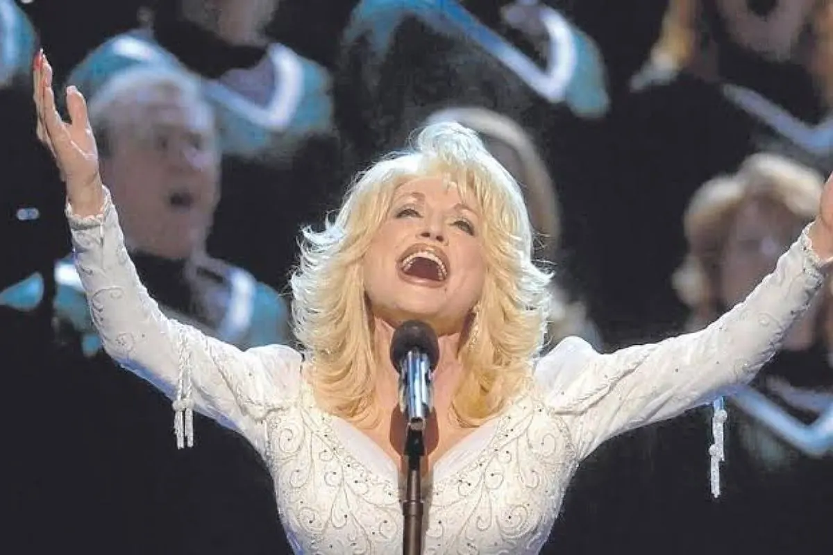 Dolly Parton Makes a Fan’s Dream Come True